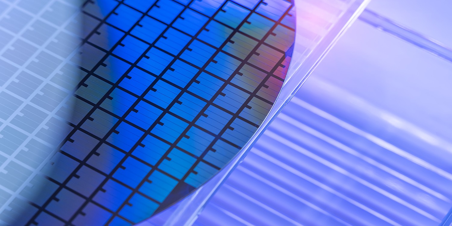 silicon wafer reflecting different colors